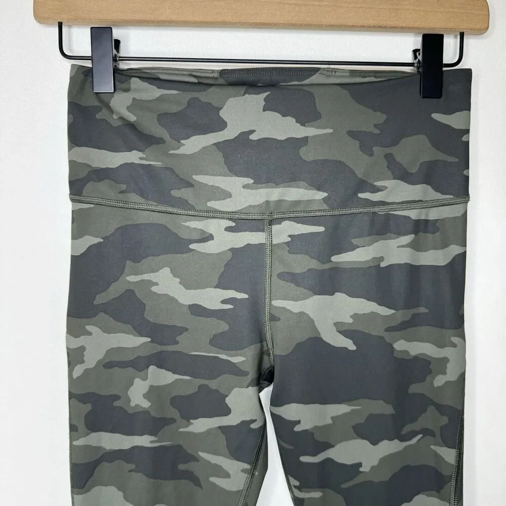 Athleta Ultimate Camo 7/8 Legging Size XSP Olive Green #531773 - Picture 3 of 13